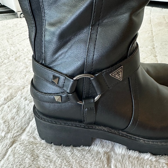 EUC Guess knee high black leather boots - Picture 3 of 7
